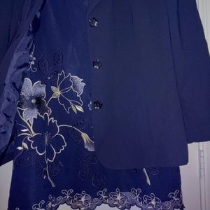 Plus Size- 2pc Draper's & Damon's Skirt and Blazer